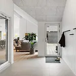 5 Star In Idestrup 펜션