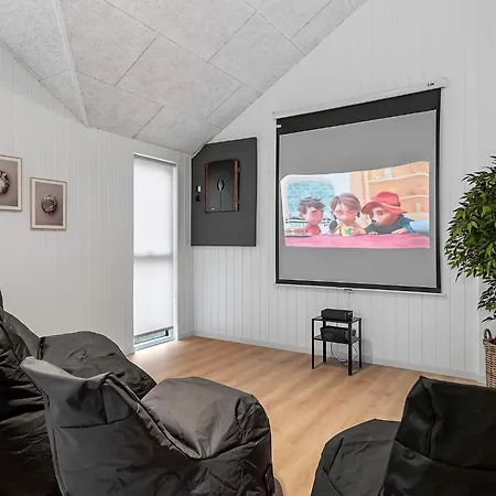 5 Star In Idestrup * Bøtø By